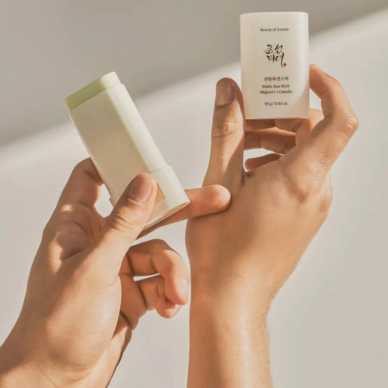 Matte Sun Stick Mugwort + Camellia SPF50 PA++++ – Beauty of Joseon