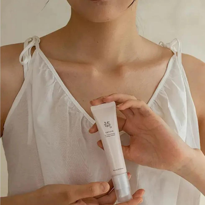 Contorno de ojos, Revive Eye Serum: Ginseng + Retinal de Beauty of Joseon